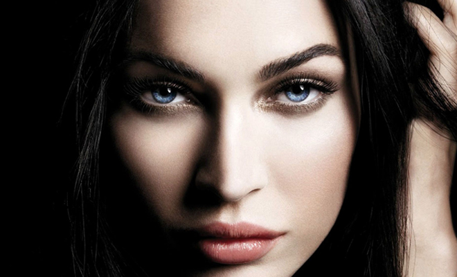Color Contact Lenses: What Color to Choose and Makeup Moves to