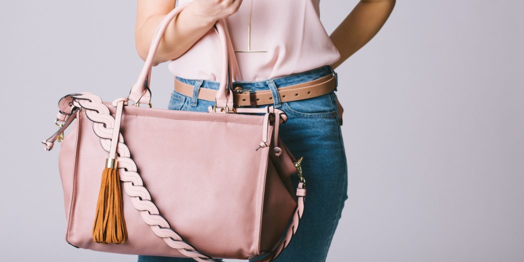 How to Measure a Purse (And Pick the Right Size for You